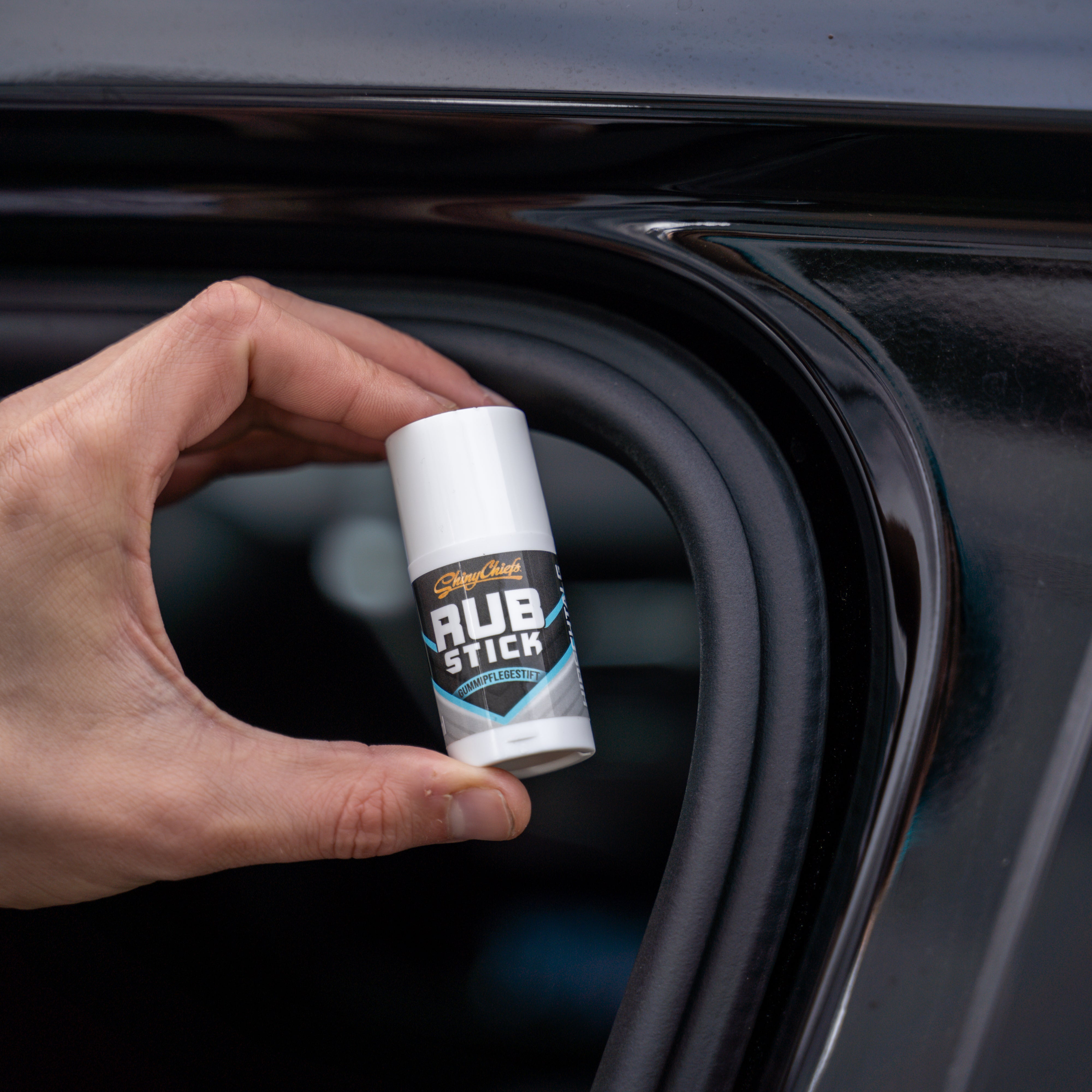 RUB STICK - RUBBER CARE PEN 25ml